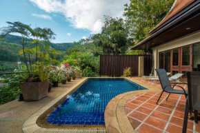Pool villa at Nakatani Village by Lofty